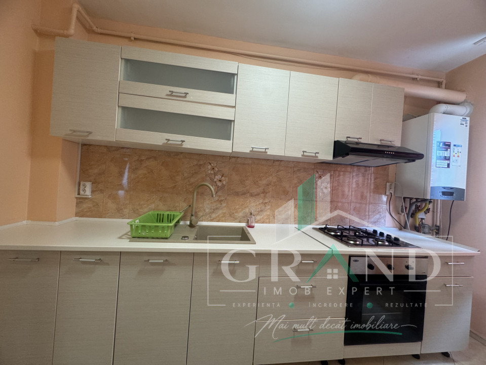 OPORTUNITATE!Ap 2 camere,DECOMANDAT,BALCON,PARCARE,zona Florilor/FLORESTI
