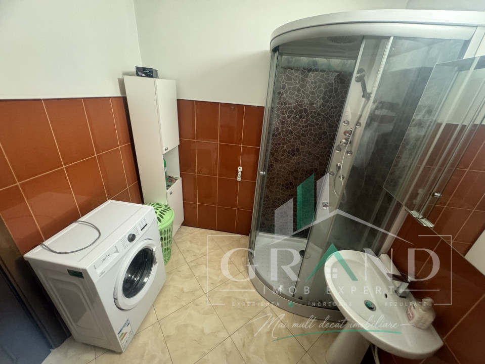 OPORTUNITATE!Ap 2 camere,DECOMANDAT,BALCON,PARCARE,zona Florilor/FLORESTI