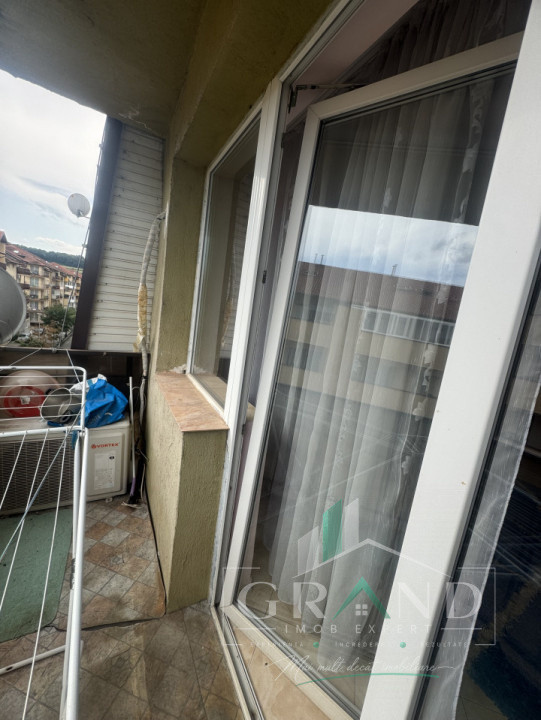 OPORTUNITATE!Ap 2 camere,DECOMANDAT,BALCON,PARCARE,zona Florilor/FLORESTI