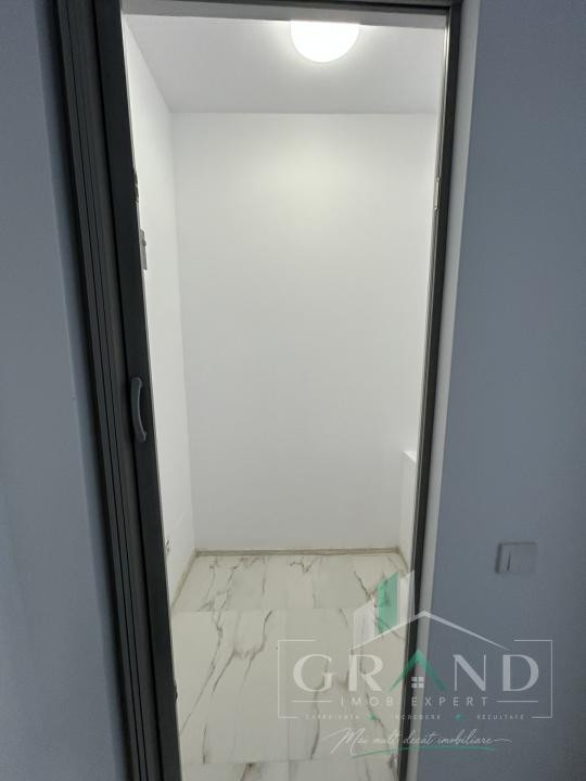 Apartament 1 camera de vanzare , Urusagului, Floresti.