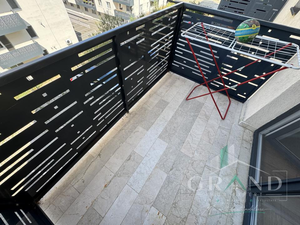APARTAMENT 3 CAMERE | 54 MP | 2 DORMITOARE | BLOC NOU | VIVO – RĂZOARE