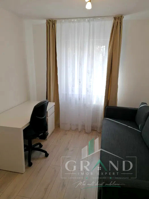 3 CAMERE | 65 MP | DECOMANDAT | ET. 1 | BALCON | PIVNIȚĂ | OMV–CALEA FLOREȘTI