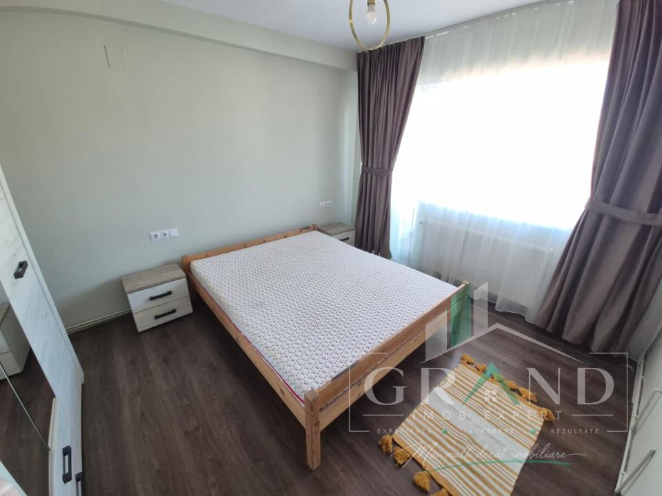 3 camere, RENOVAT, balcon spațios | Piața Mihai Viteazu–McDonald’s 