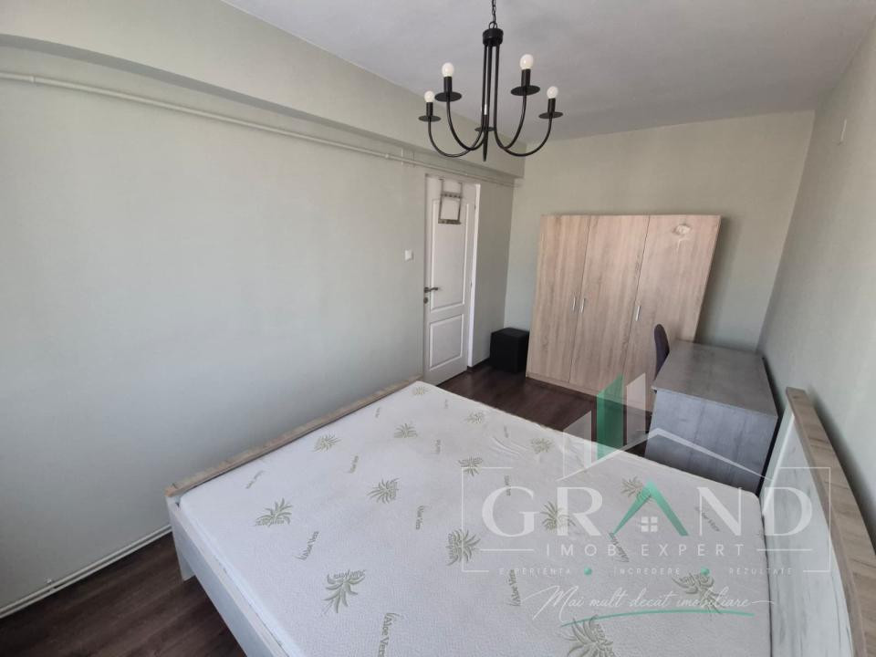 3 camere, RENOVAT, balcon spațios | Piața Mihai Viteazu–McDonald’s 