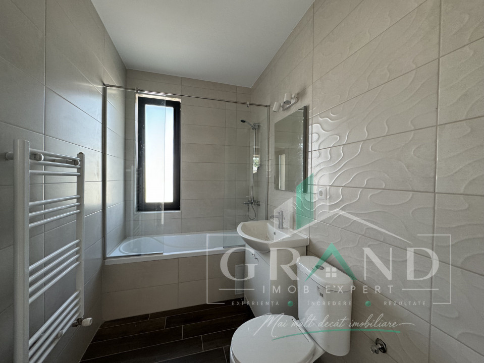 OPORTUNITATE!Casă individuală | 4 camere | 3 băi | Garaj | Terasă | Dezmir
