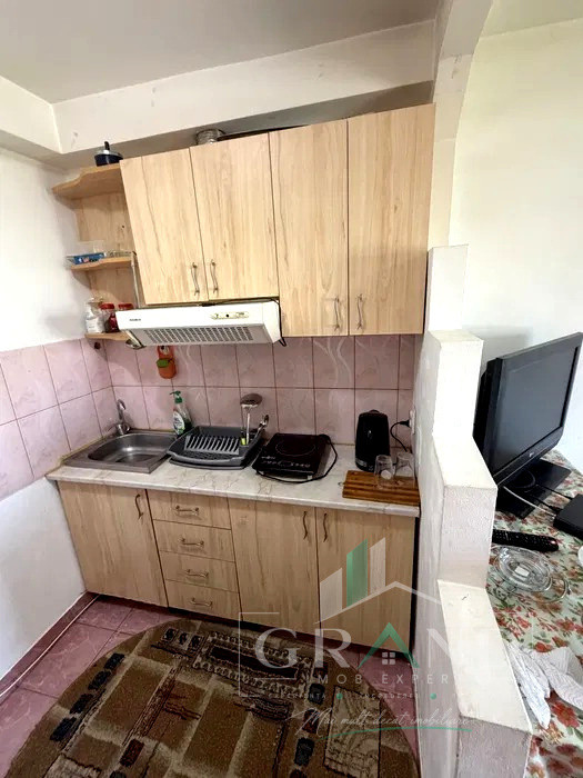 OPORTUNITATE DE INVESTIȚIE/GARSONIERĂ CU CENTRALĂ PROPRIE/MĂNĂȘTUR–CAL.FLORESTI