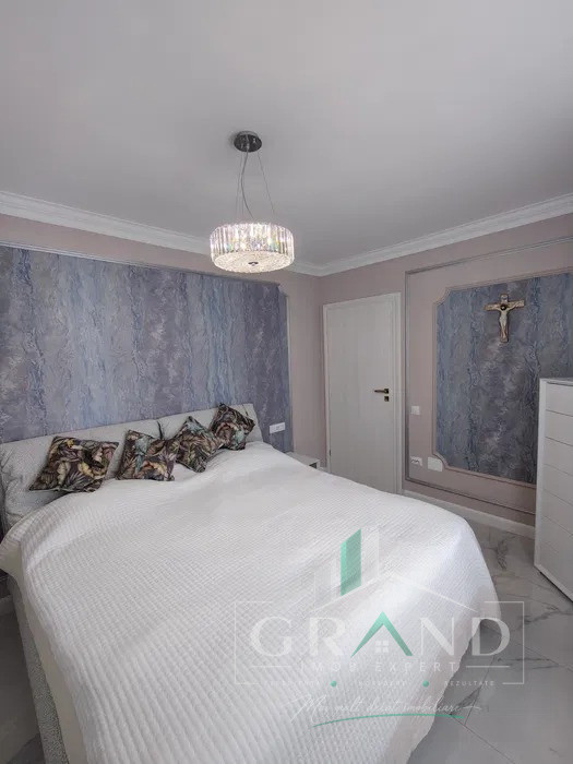 APARTAMENT PREMIUM | 3 CAMERE | 71 MP+TERASĂ 8 MP | VIVO–RĂZOARE