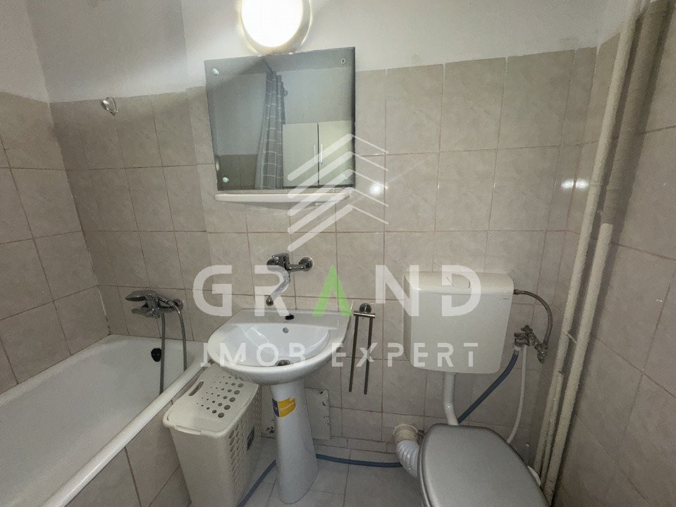 Garsoniera | BALCON | PARCARE | Manastur/Mehedinti