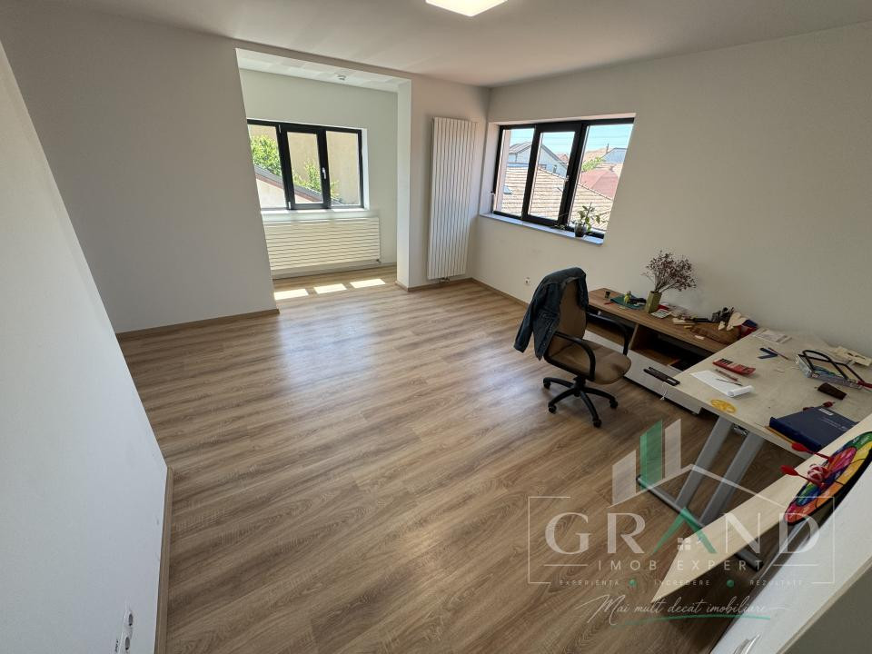 Spații administrative/birouri+posibil locuință | 271 mp | Iris–Piața 1 Mai 