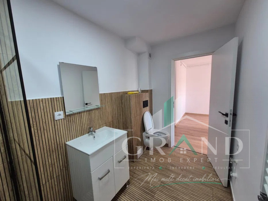 Apartament 3 camere, Florești