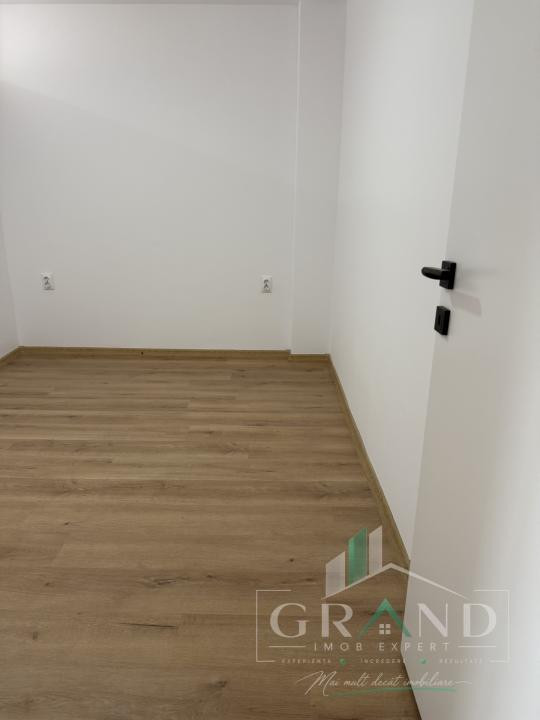 Apartament 3 camere, Florești