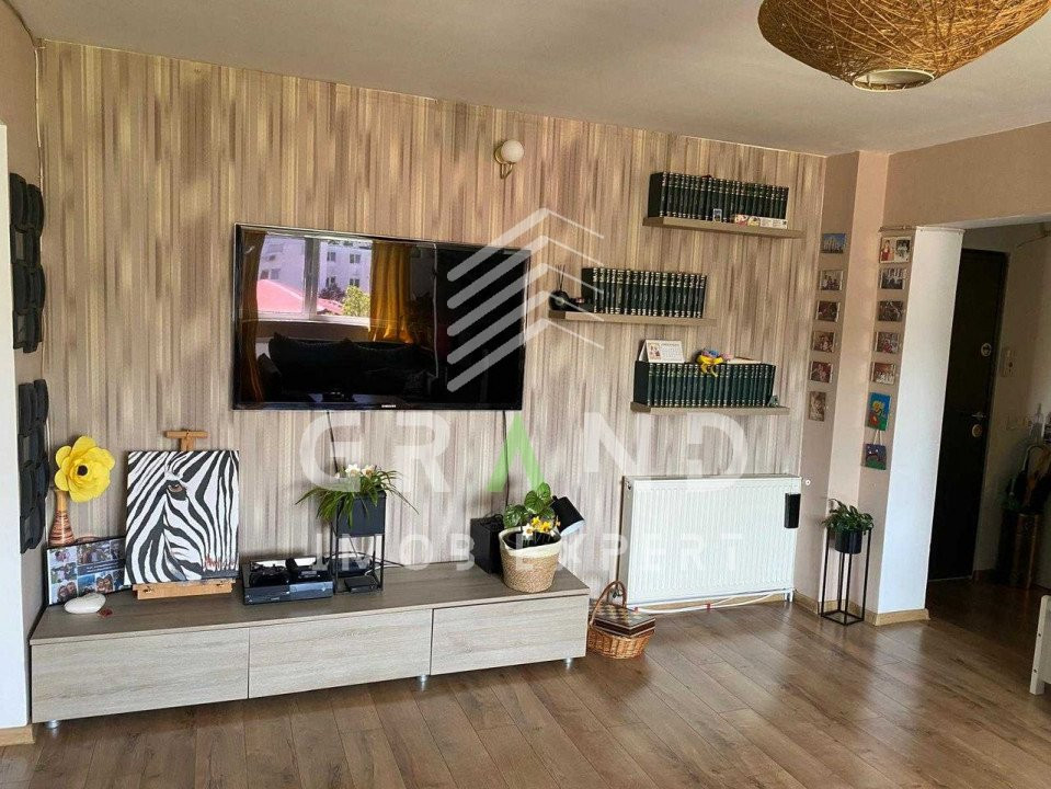 Ap 3 camere/61 mp/ Mănăștur/Mehedinti