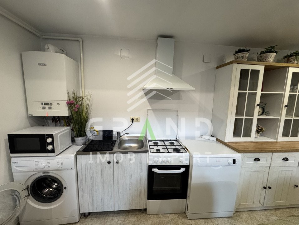 Ap 2 camere | 40mp | RENOVAT | Centru/Sora Shopping Center 
