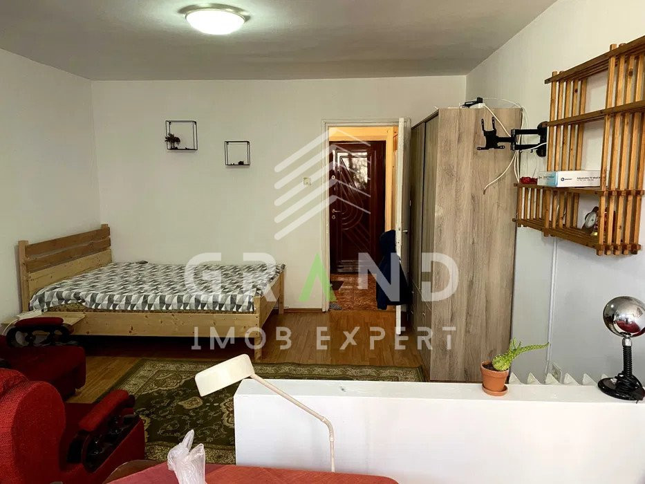 Garsoniera | 30 mp | Manastur/ Bucegi