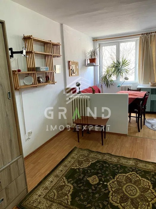 Garsoniera | 30 mp | Manastur/ Bucegi