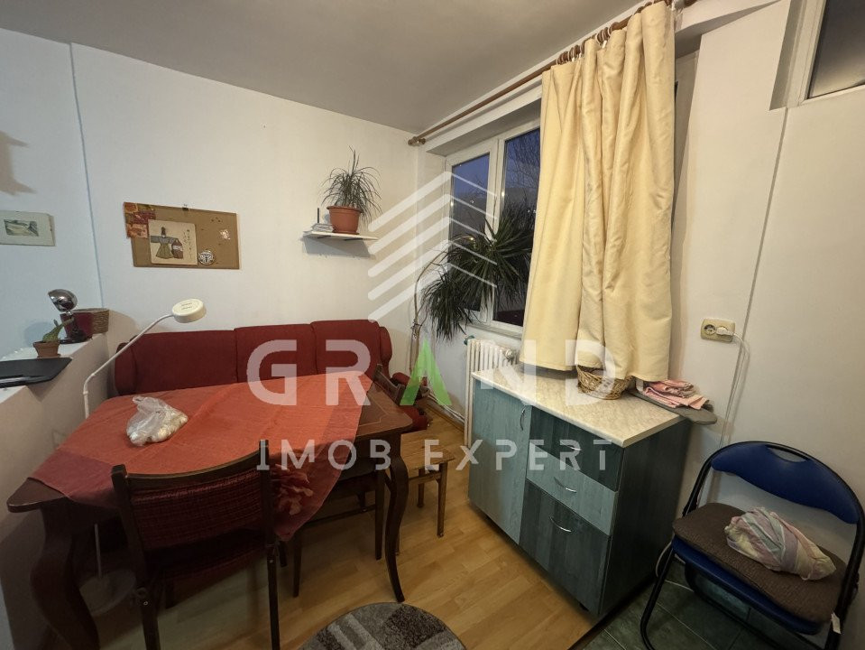 Garsoniera | 30 mp | Manastur/ Bucegi