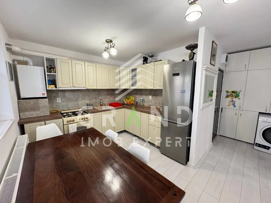 Ap 3 camera/61 mp/ Grigorescu