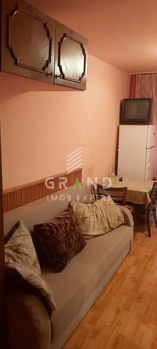 Garsonieră/ 25mp/Între Lacuri/ Parcare