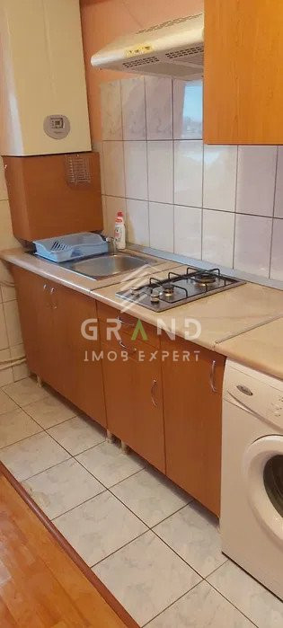 Garsonieră/ 25mp/Între Lacuri/ Parcare